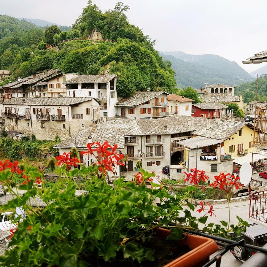La Ca' D' Rina Casa Vacanze Melle المظهر الخارجي الصورة